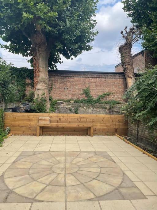 West London Stunning Garden Flat - Period Features Daire Dış mekan fotoğraf